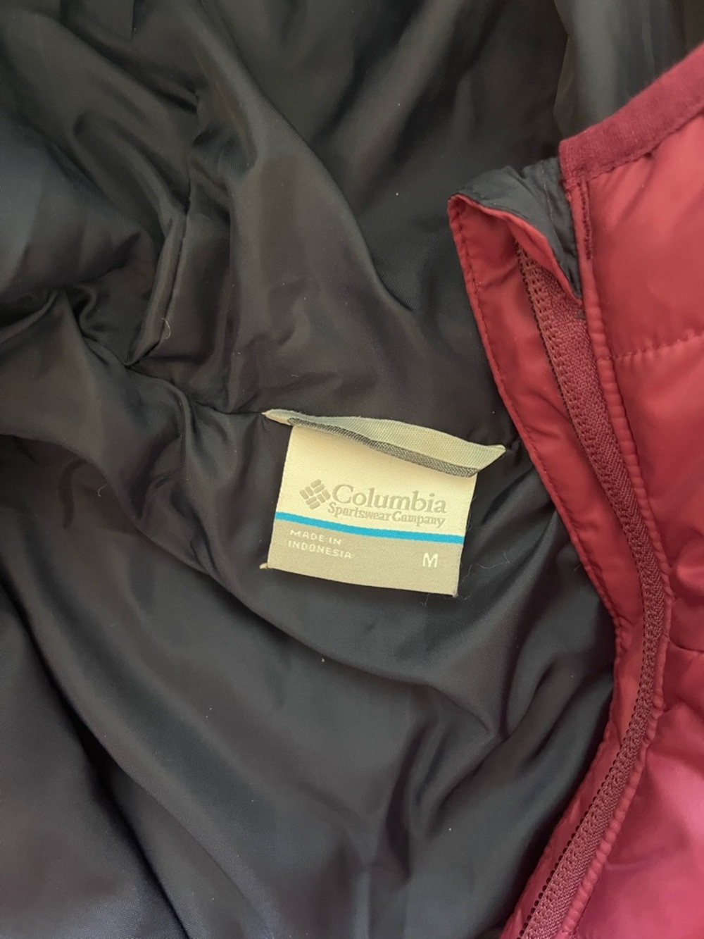 COLUMBIA- Women’s Hooded Insulated Long Puffer Jacket - Picture 4 of 5
